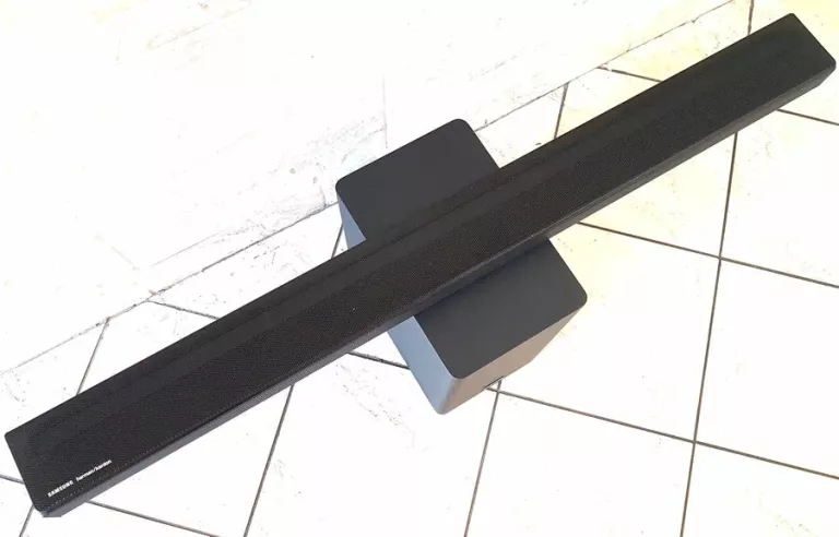 SOUNDBAR SAMSUNG HW-Q60R