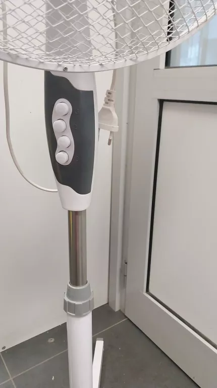 WENTYLATOR PODŁOGOWY STOJĄCY WIATRAK CICHY MOCNY 40W ŚMIGŁO 36CM