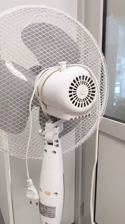 WENTYLATOR PODŁOGOWY STOJĄCY WIATRAK CICHY MOCNY 40W ŚMIGŁO 36CM