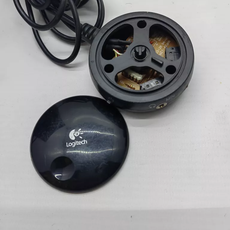 GŁOŚNIKI KOMPUTEROWE+SUBWOOFER LOGITECH S-220