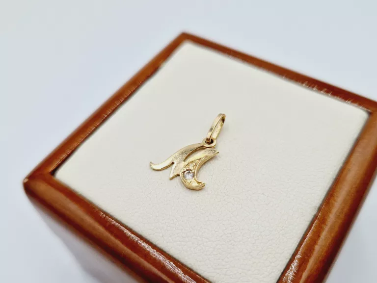 ZŁOTA ZAWIESZKA LITERA M 0,55 G PR.585 14K