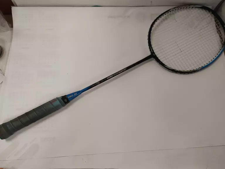 ZESTAW RAKIET DO BADMINTONA RAKIETA BABOLAT BLAST X FEEL YONEX ARCSABER 00