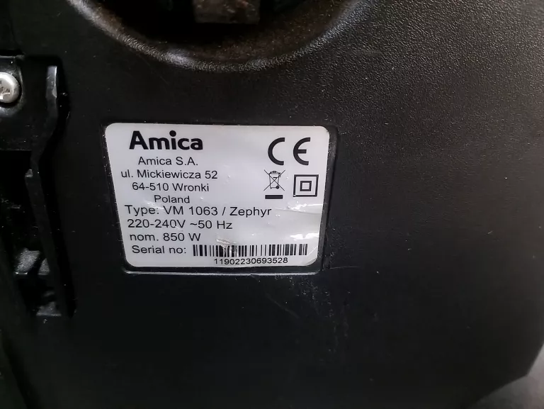 ODKURZACZ WORKOWY AMICA ZEPHYR VM 1063 900W