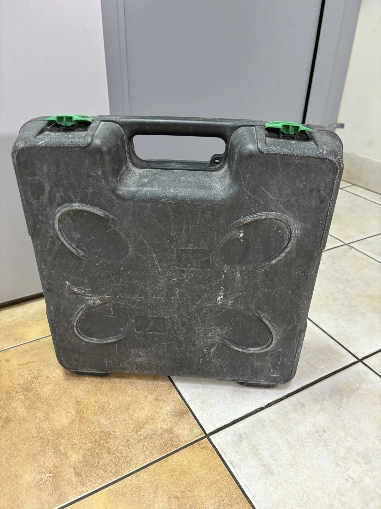 akumulatorowa-gwozdziarka-hikoki-nt65gs-ean-gtin-5052779939161