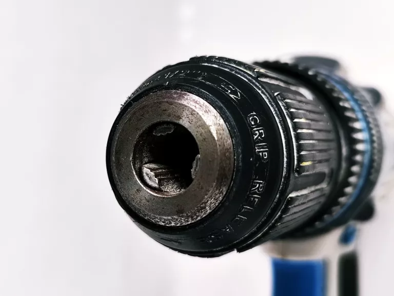 wkretarka-macallister-mcd18-li-2-akumulator-ean-gtin-4968523914654