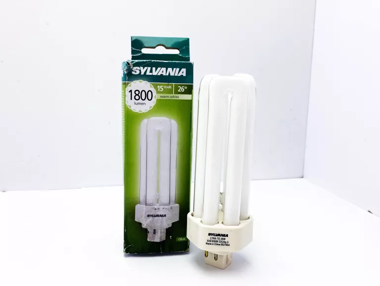 ŻARÓWKA SYLVANIA 1800 LUMEN WARM WHITE 26W