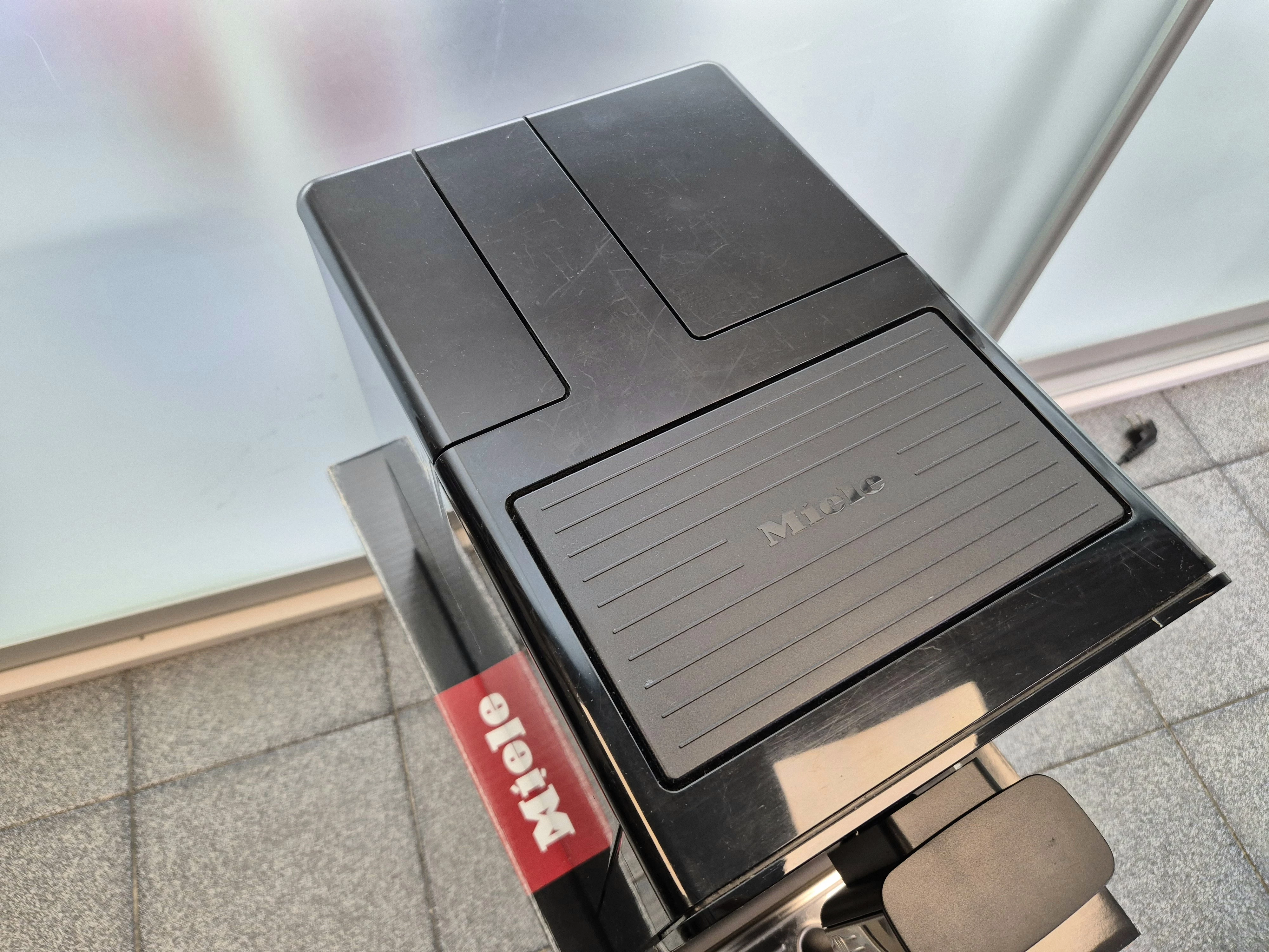 ekspres-cisnieniowy-miele-silence-cm-5710-kod-producenta-cm-5710