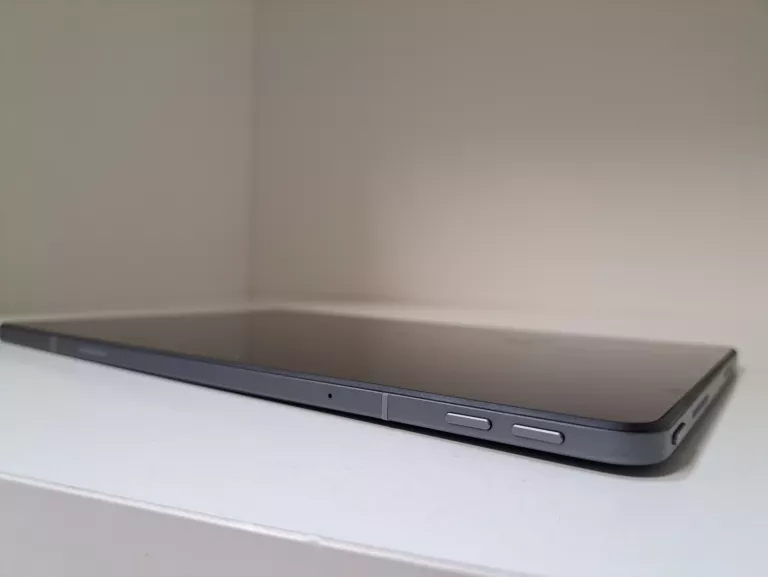 TABLET LENOVO TAB M11 11" 4 GB/128 GB GWARANCJA PLAY