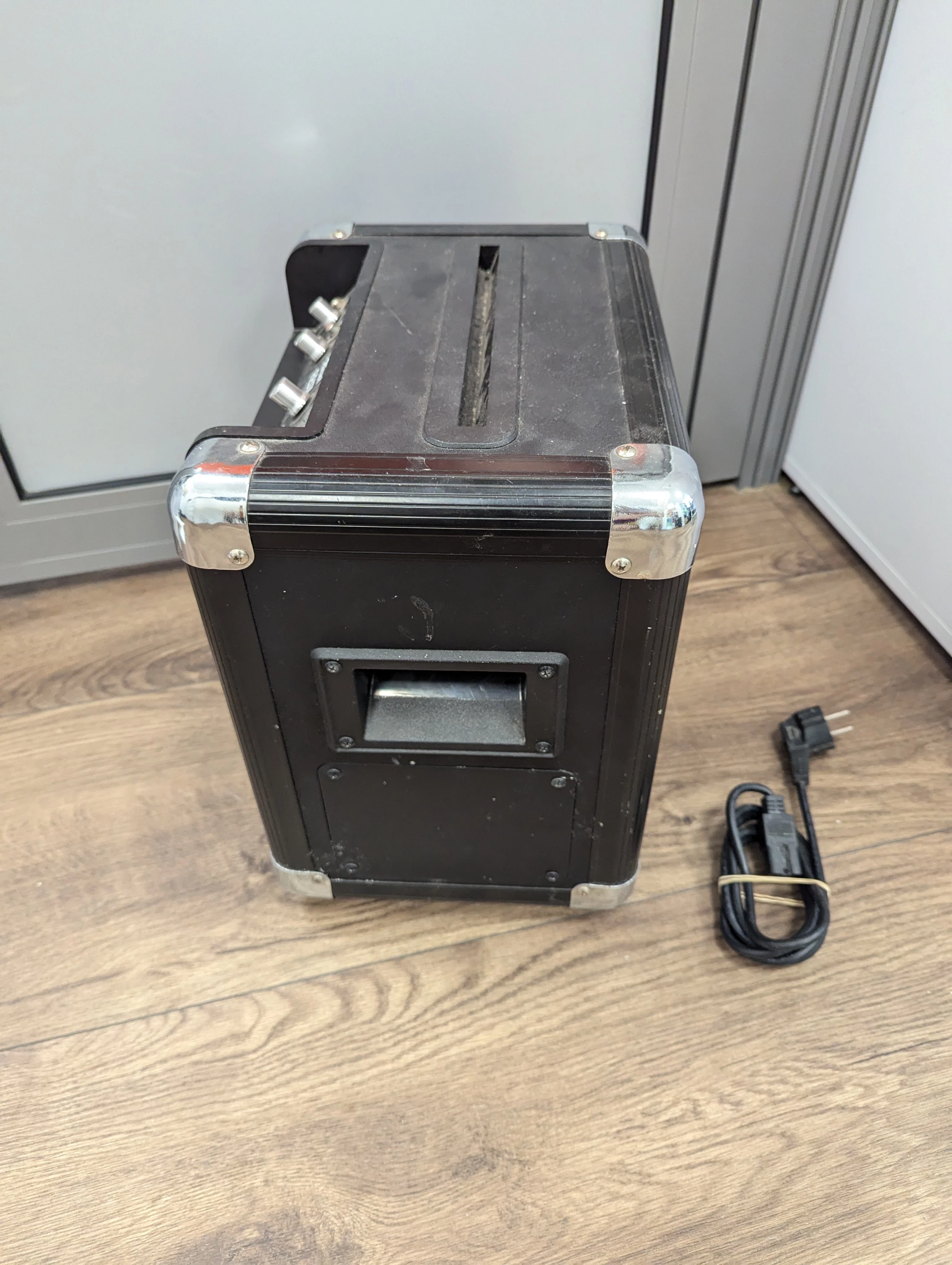 glosnik-trust-urban-fiesta-go-stan-uzywany