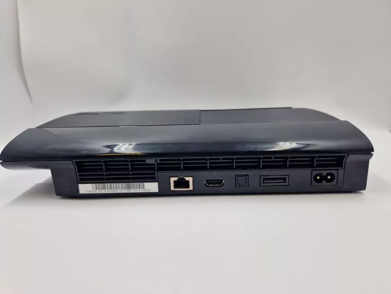 konsola-ps3-super-slim-500gb-komplet-gry-pudelko-liczba-kontrolerow-w-zestawie-1