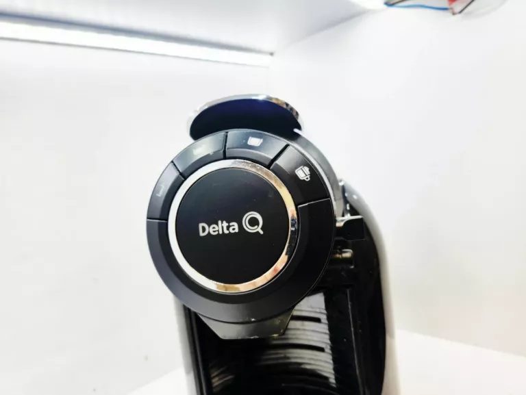 EKSPRES DO KAWY DELTA Q MILK QOOL EVOLUTION 19 BAR NIE SPIENIA