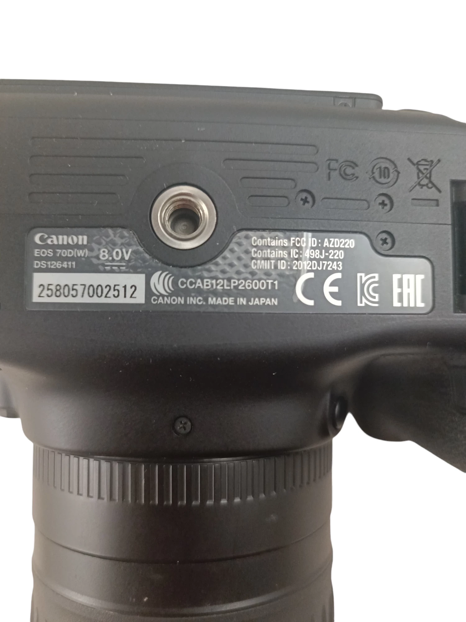 aparat-canon-eos-70d-obiektyw-canon-28-90mm-ladowarka-rozmiar-matrycy-aps-c