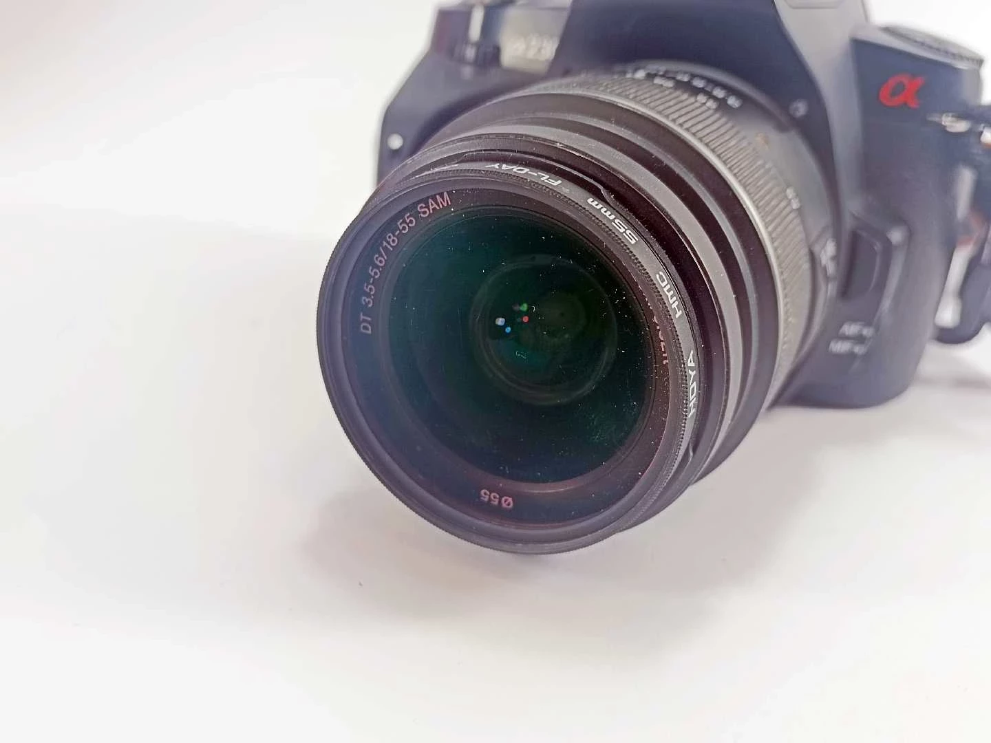 lustrzanka-sony-alfa-230-korpus-obiektyw-rozdzielczosc-108