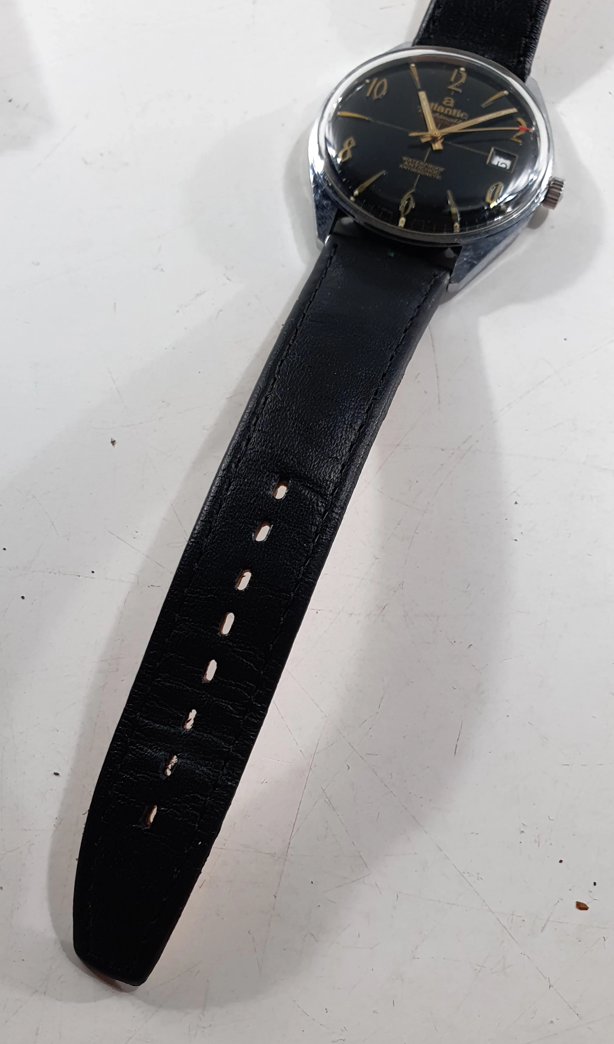 zegarek-atlantic-worldmaster-antichoc-opis-stan-uzywany