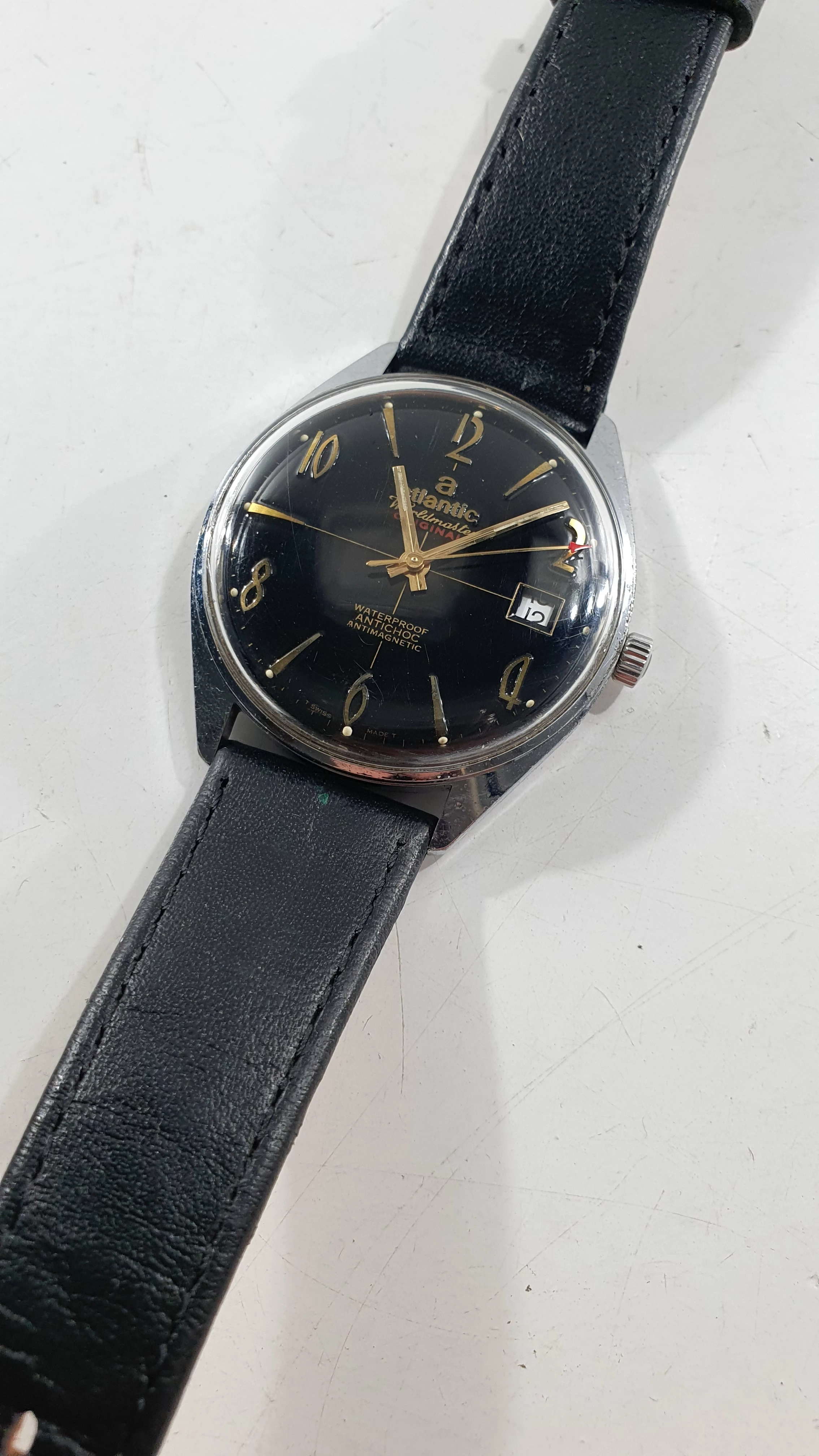 zegarek-atlantic-worldmaster-antichoc-opis-rodzaj-analogowe