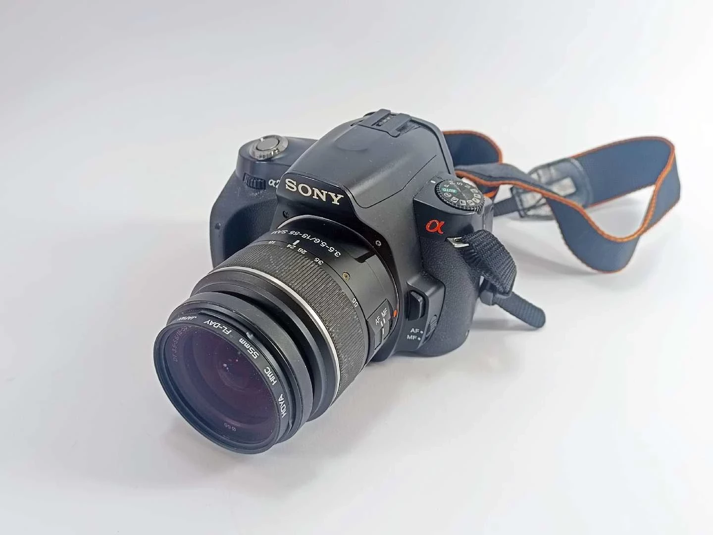 lustrzanka-sony-alfa-230-korpus-obiektyw-stan-uzywany