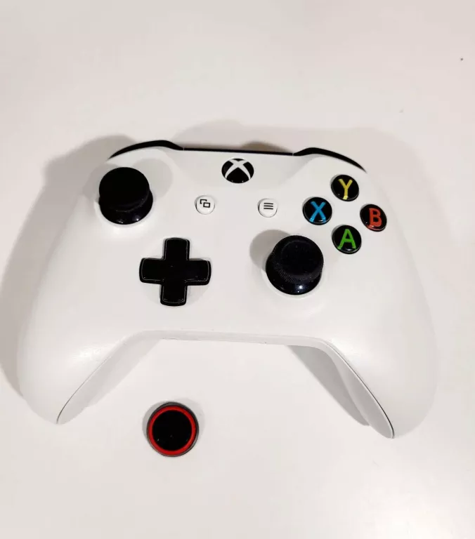 konsola-xbox-one-x-stan-11323-2