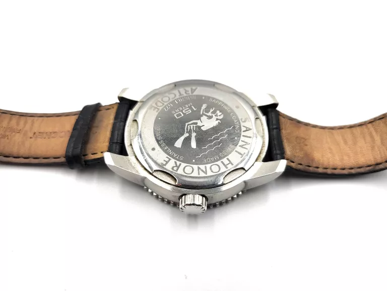 ZEGAREK SAINT HONORE ARTCODE DIVING 500FT-150M