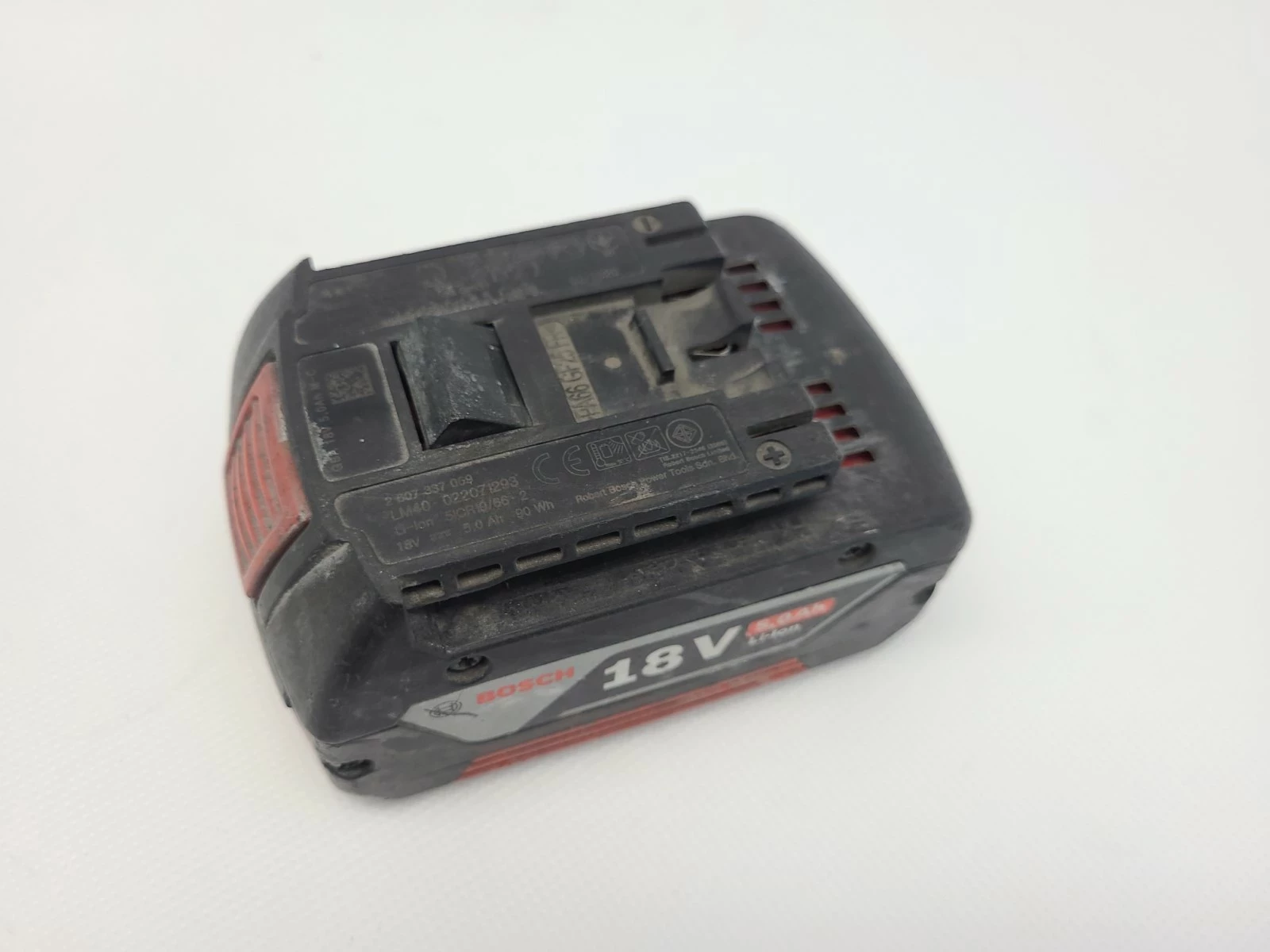 akumulator-bosch-50ah-napiecie-v-18-v