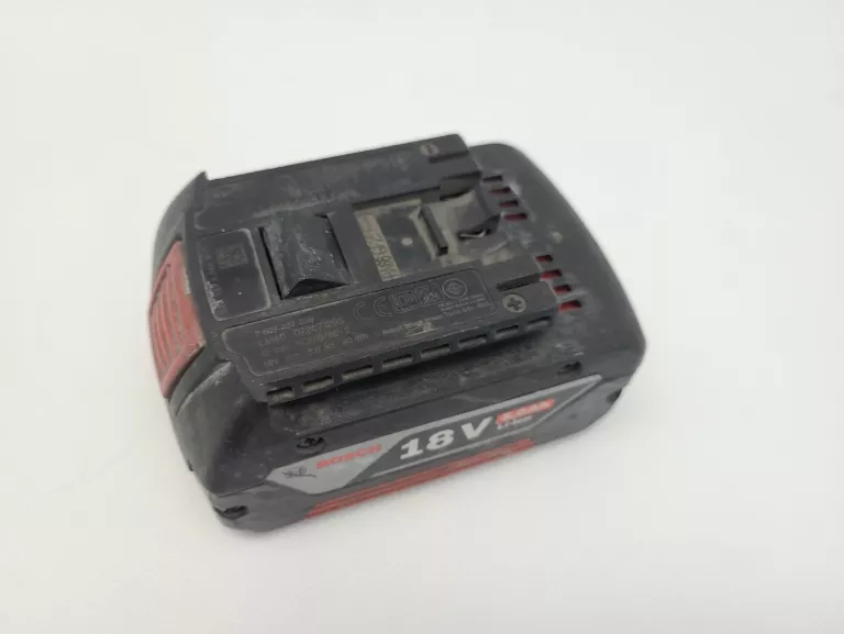 akumulator-bosch-50ah-napiecie-v-18-v