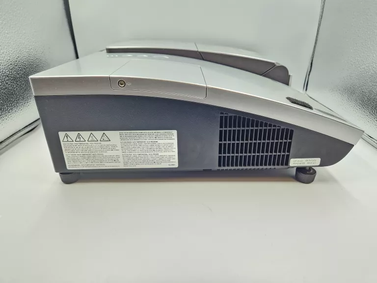 PROJEKTOR HITACHI CP-A100