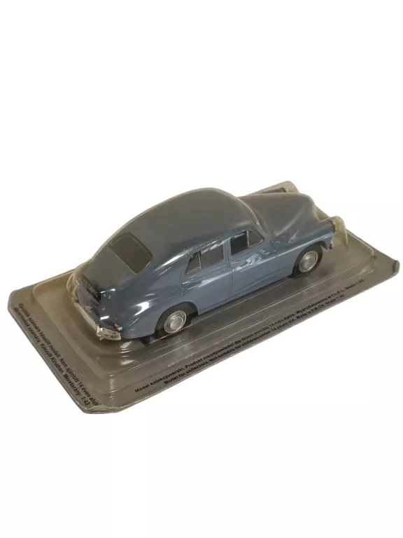 KULTOWE AUTA PRL MODEL 1:43 WARSZAWA M-20 DEAGOSTINI NUMER 1