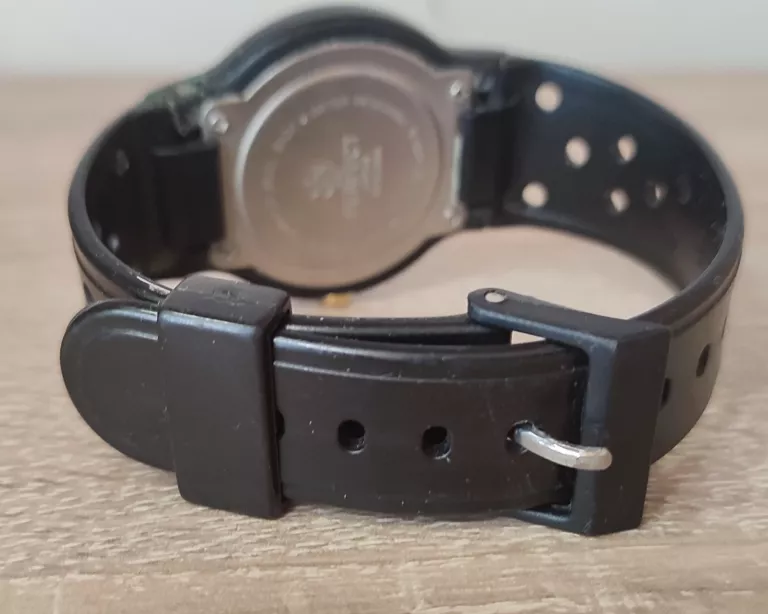 zegarek-perfect-japan-czarny-ean-gtin-5904305690728