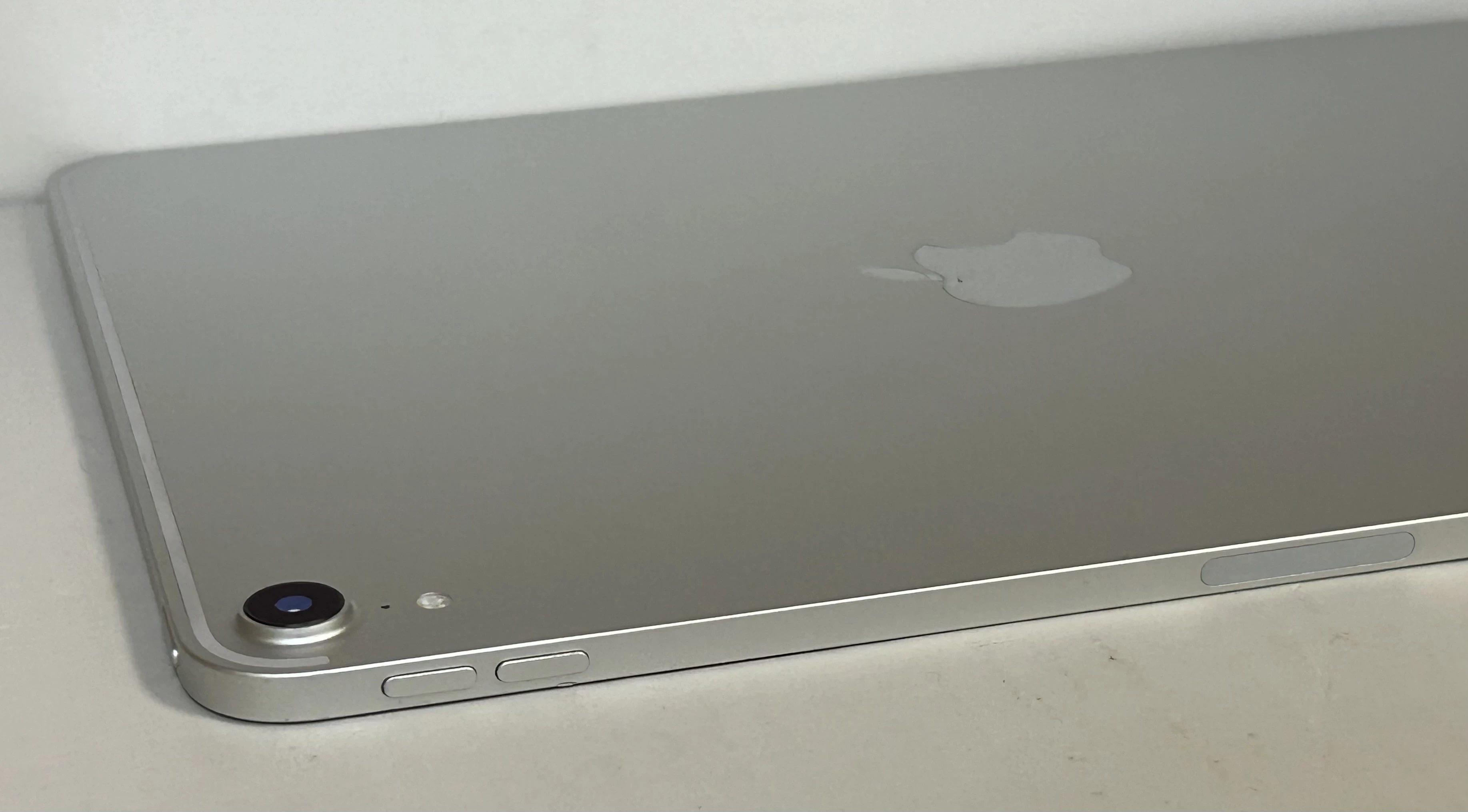 apple-ipad-pro-11-cali-64gb-etui-okazja-pamiec-ram-202865-214121