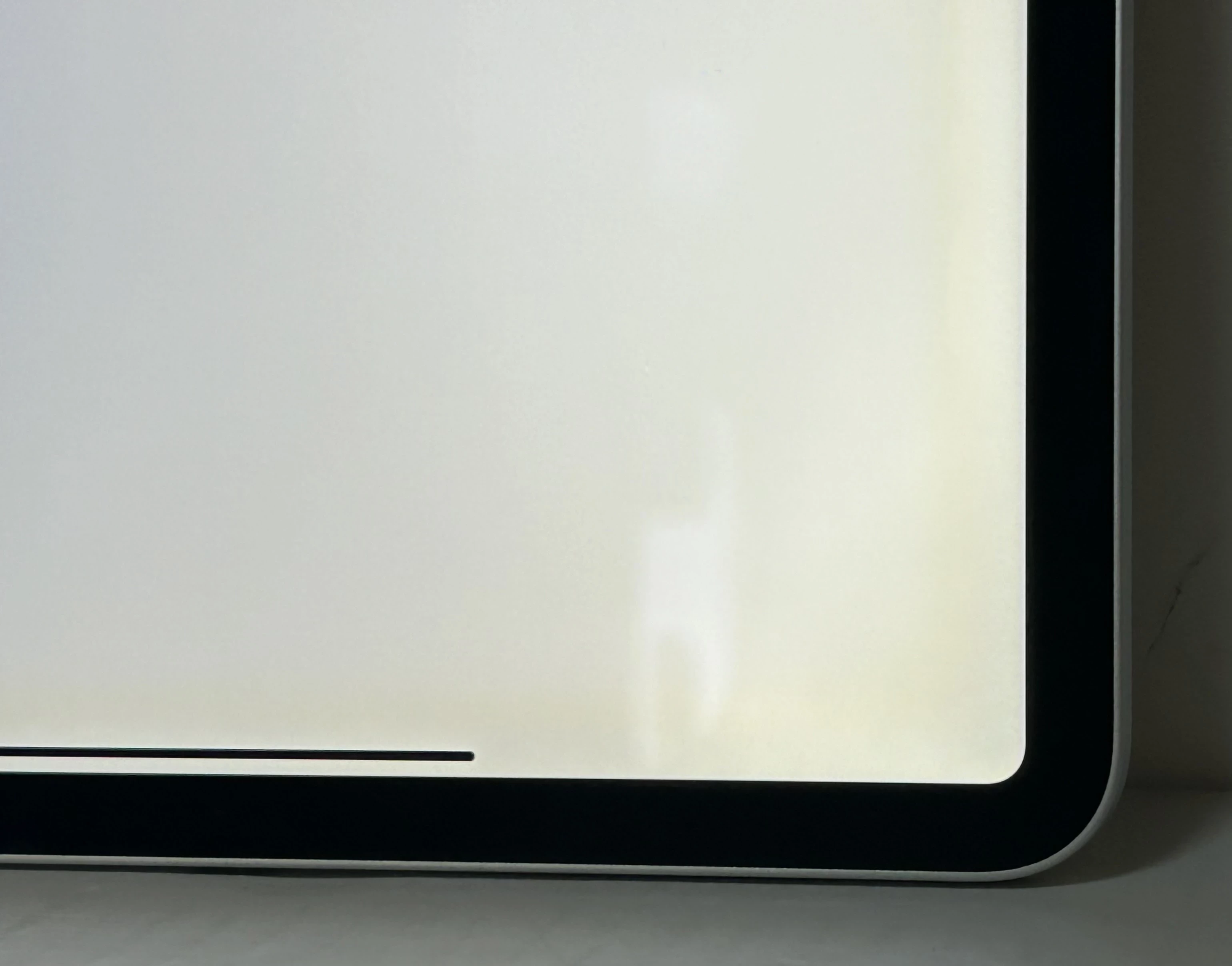 apple-ipad-pro-11-cali-64gb-etui-okazja-transmisja-danych-217-1024