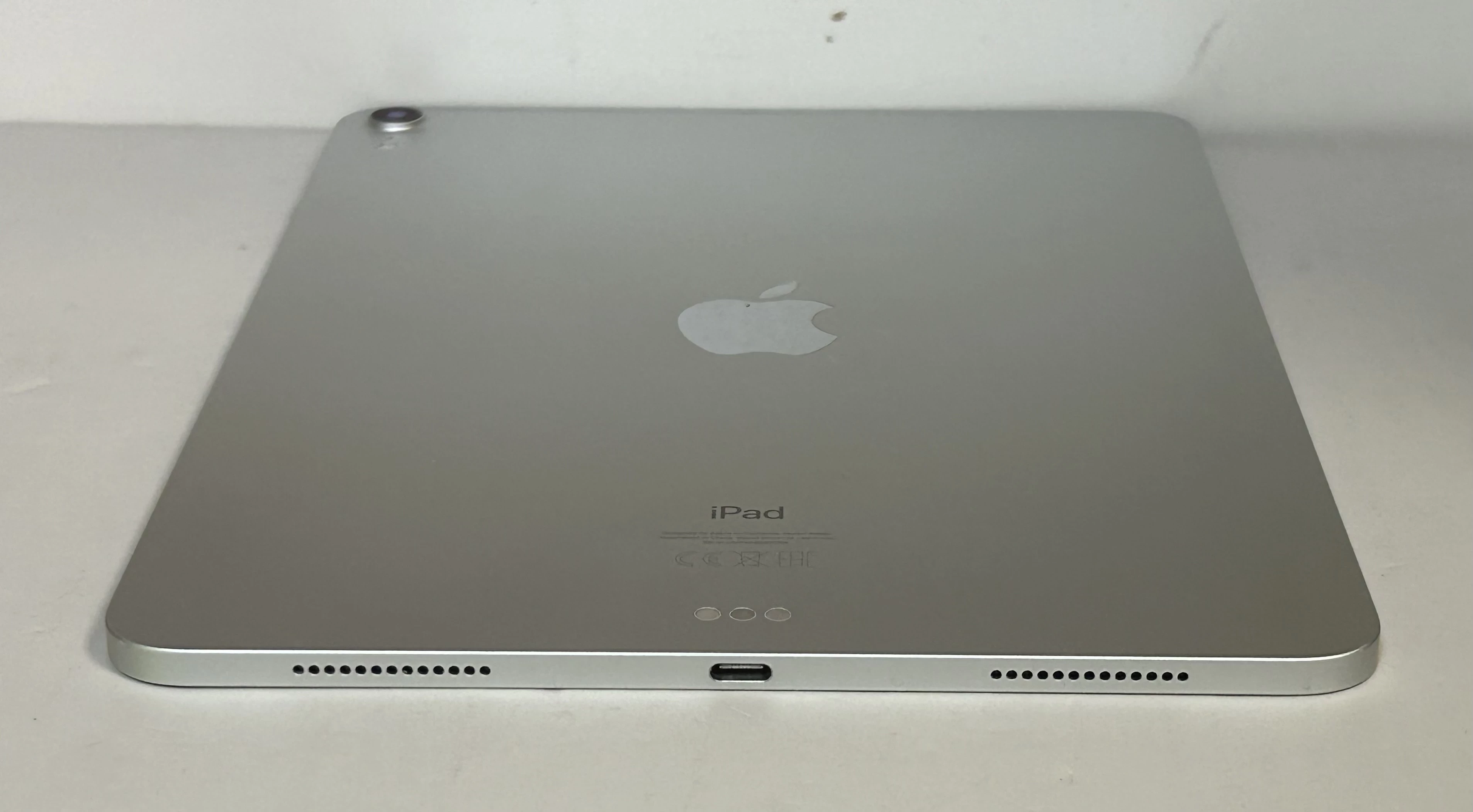 apple-ipad-pro-11-cali-64gb-etui-okazja-material-202741-2