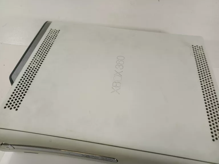 KONSOLA MICROSOFT XBOX 360 500GB PAD PLUS OKABLOWANIE