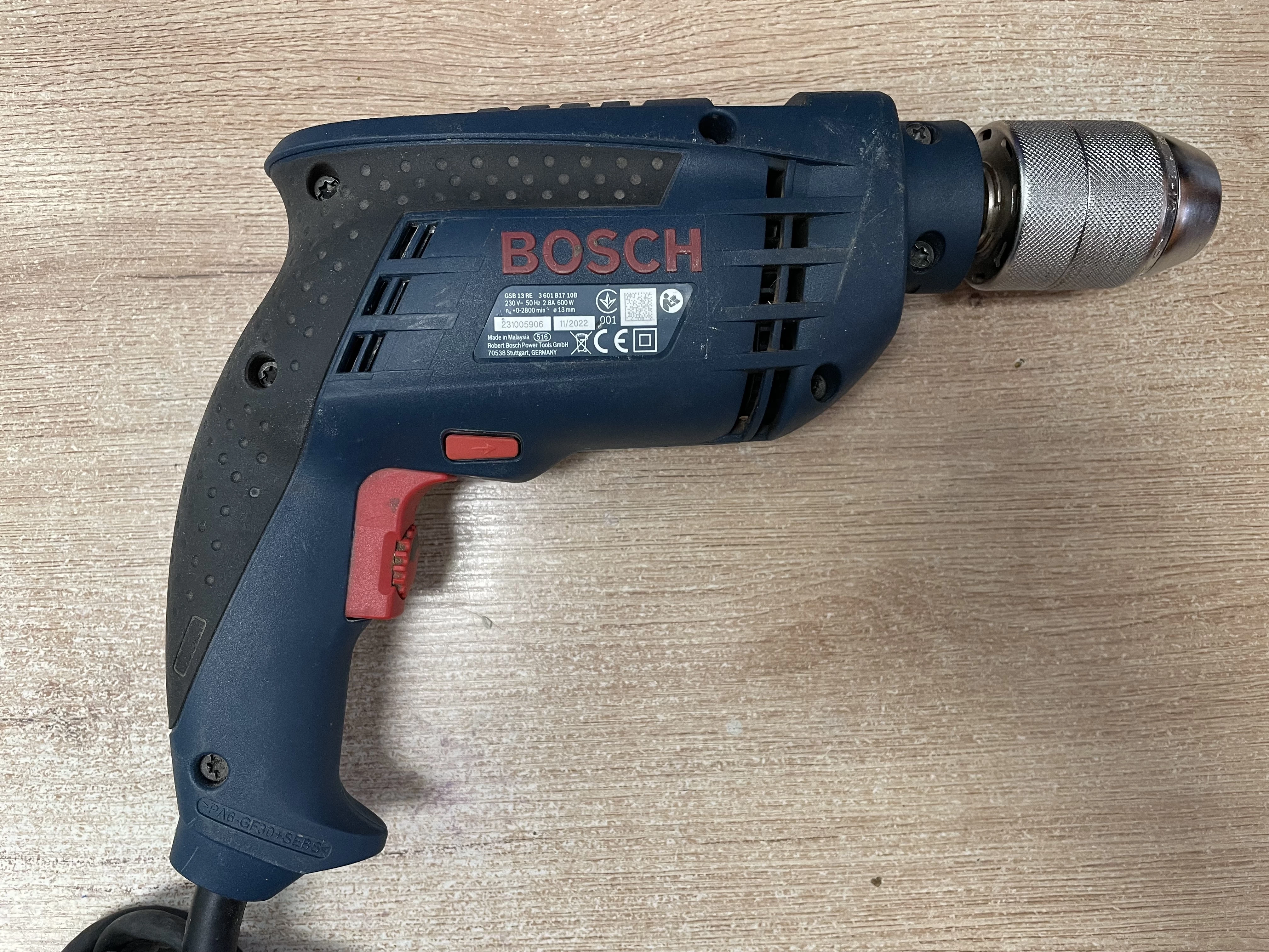 wiertarka-udarowa-bosch-professional-gsb-13-re-waga-wiertarki-180