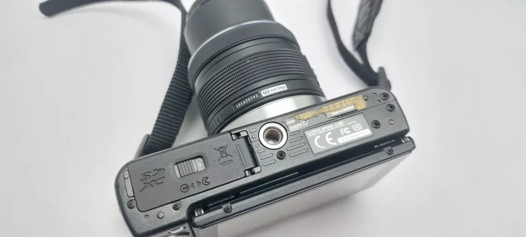 lustrzanka-olympus-pen-lite-e-pl3-w-zestawie-814-2