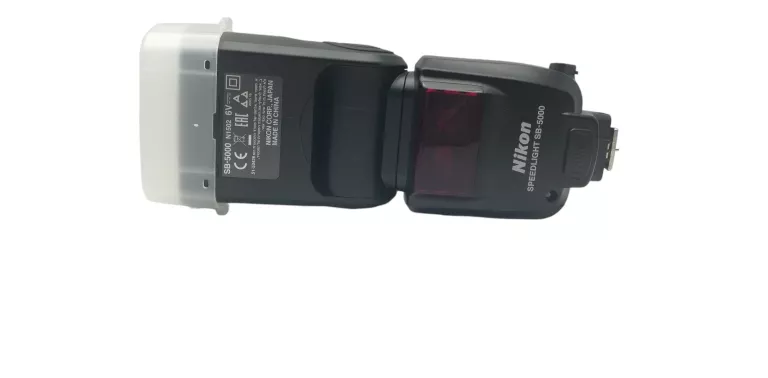 LAMPA BŁYSKOWA NIKON SB-5000