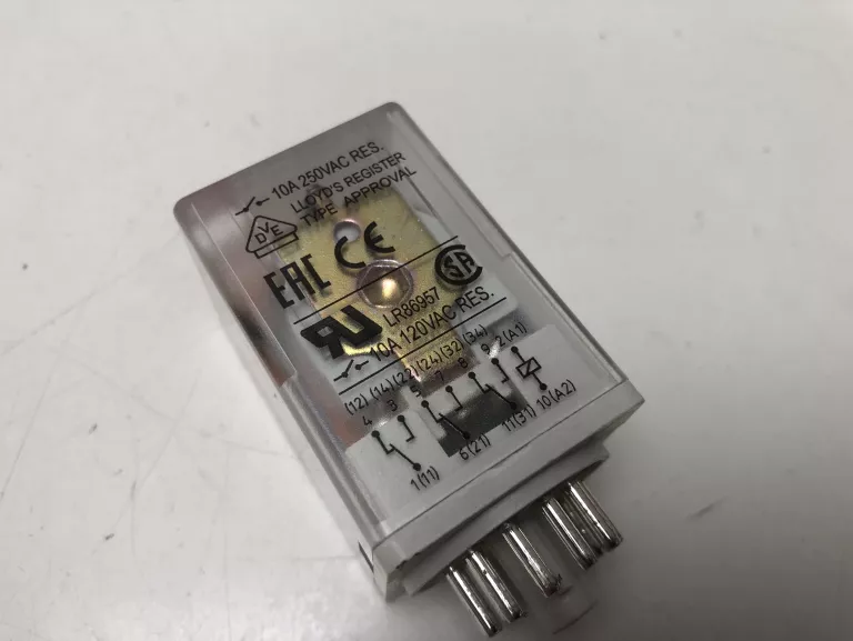 PRZEKAŹNIK PRZEMYSŁOWY R15-2013-23-5230-WT RELPOL