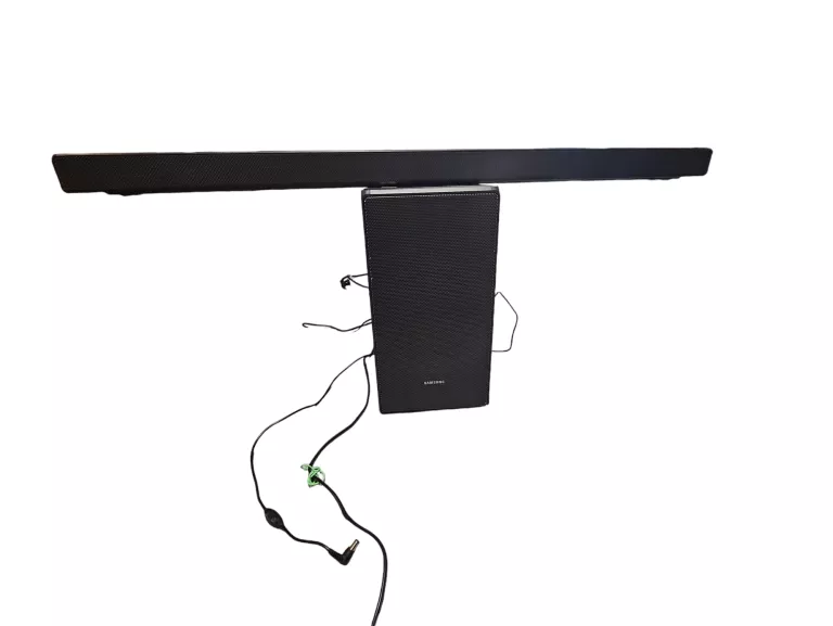 SOUNDBAR SAMSUNG HW-B450 + SUBWOOFER PS-WN30