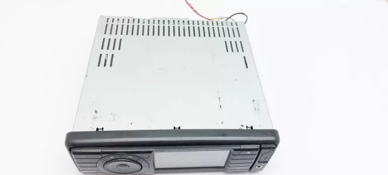 RADIO SAMOCHODOWE SENCOR SCT 8015MR