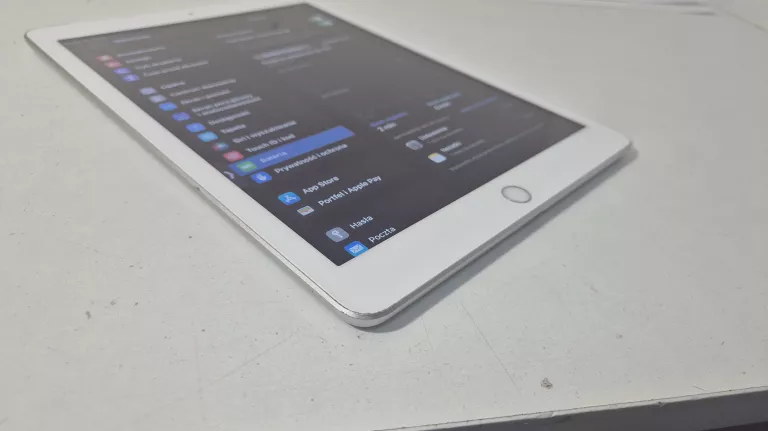 TABLET APPLE IPAD 5 9,7" A1823