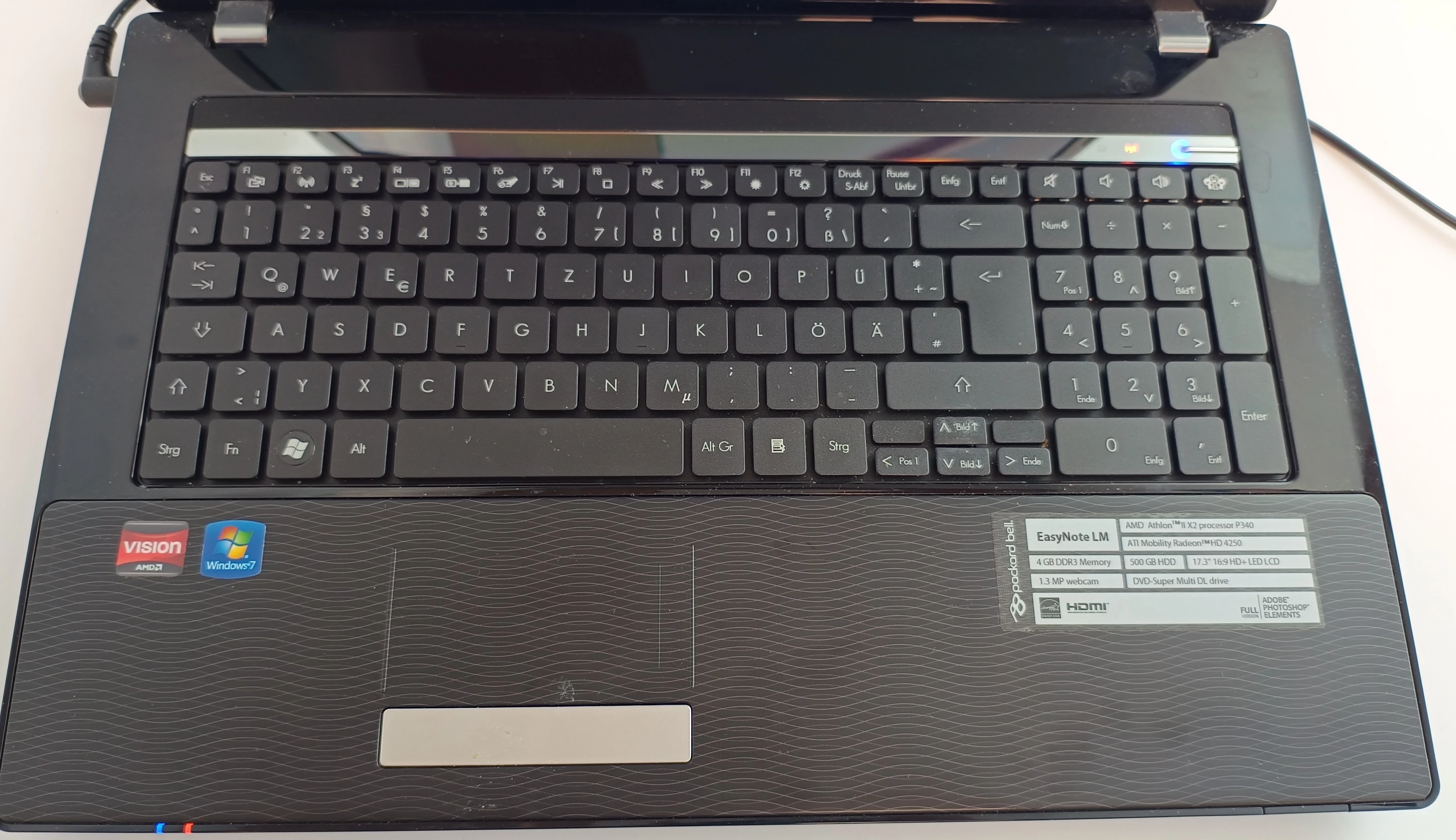 laptop-packard-bell-athlon-p340-4gb-ram-500gb-hdd-radeon-w7-przekatna-ekranu-173