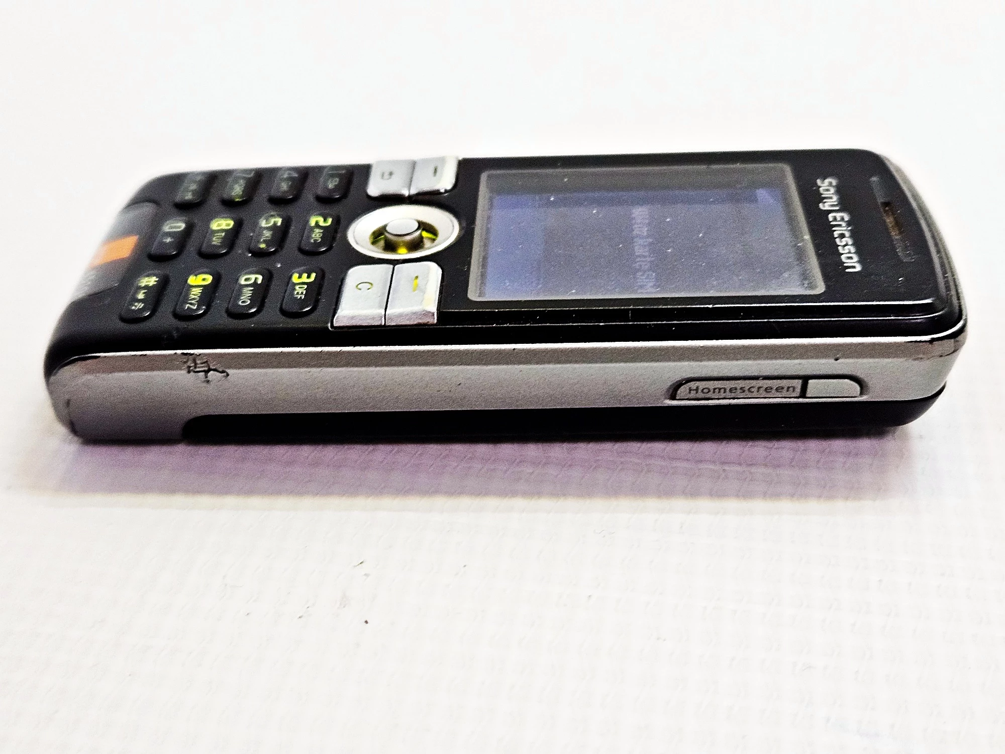 telefon-sony-ericsson-k510i-orange-ladsluchawki-typ-telefon-komorkowy