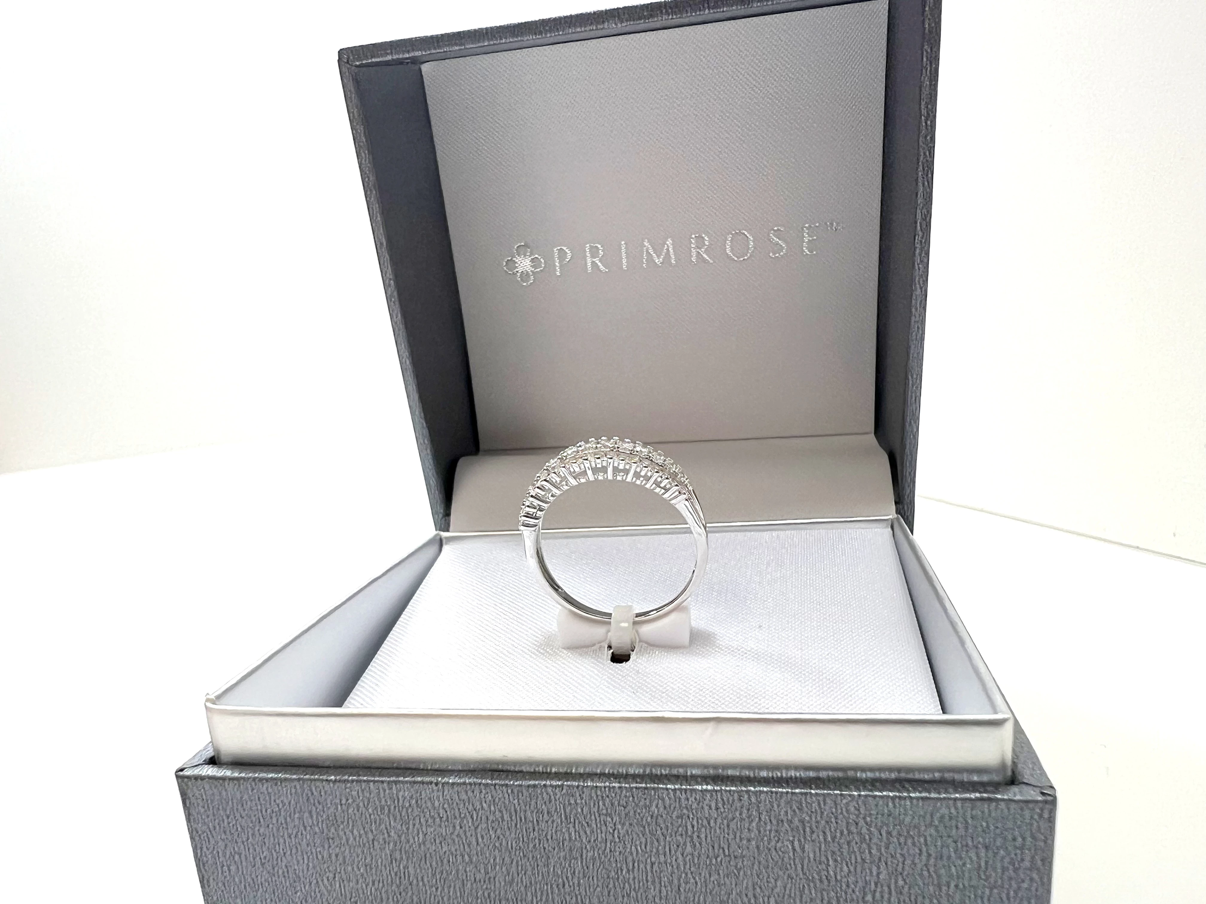 srebry-pierscionek-z-cyrkoniami-r21-primrose-powystawowy-stan-11323-238058