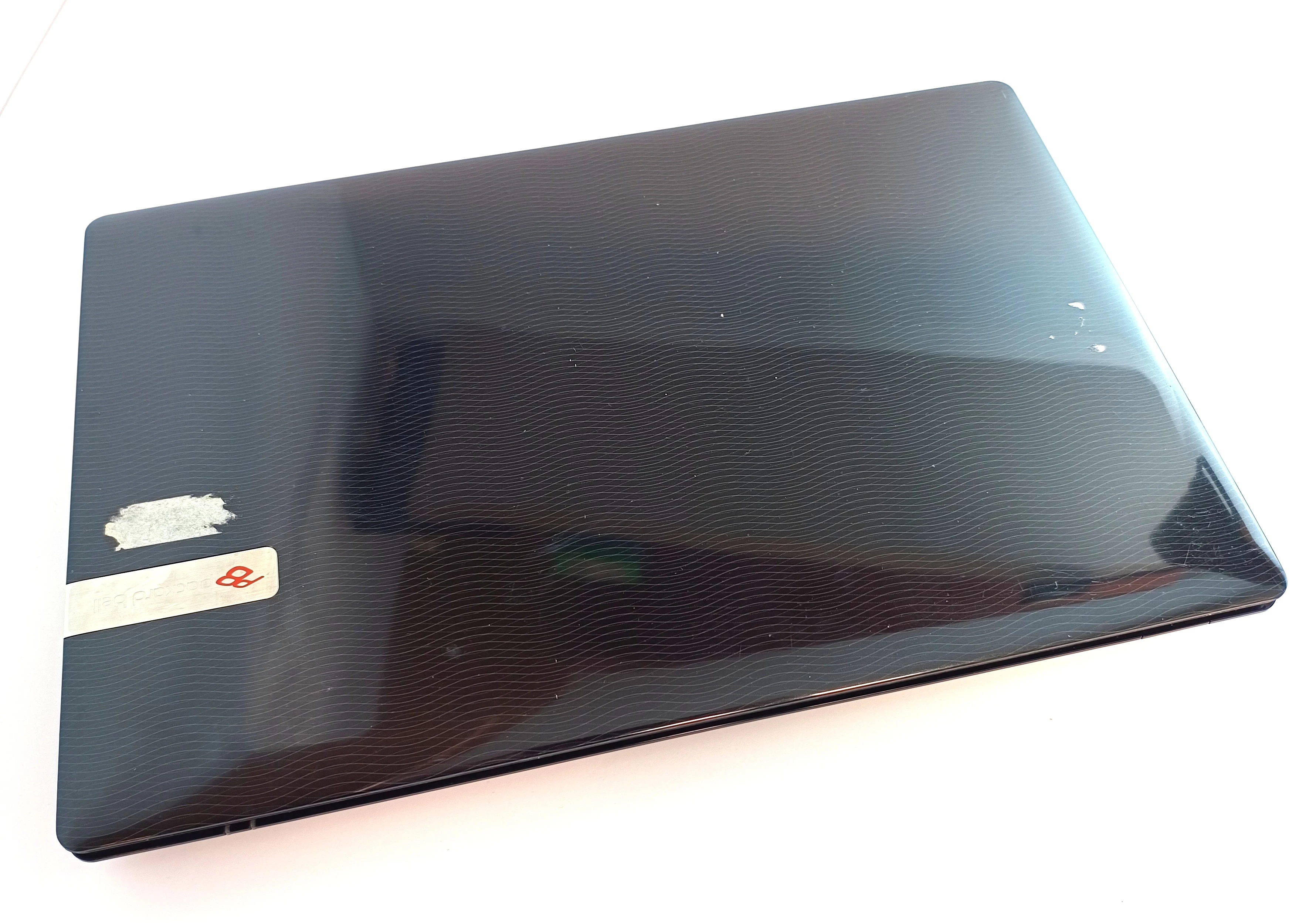 laptop-packard-bell-athlon-p340-4gb-ram-500gb-hdd-radeon-w7-seria-procesora-amd-athlon