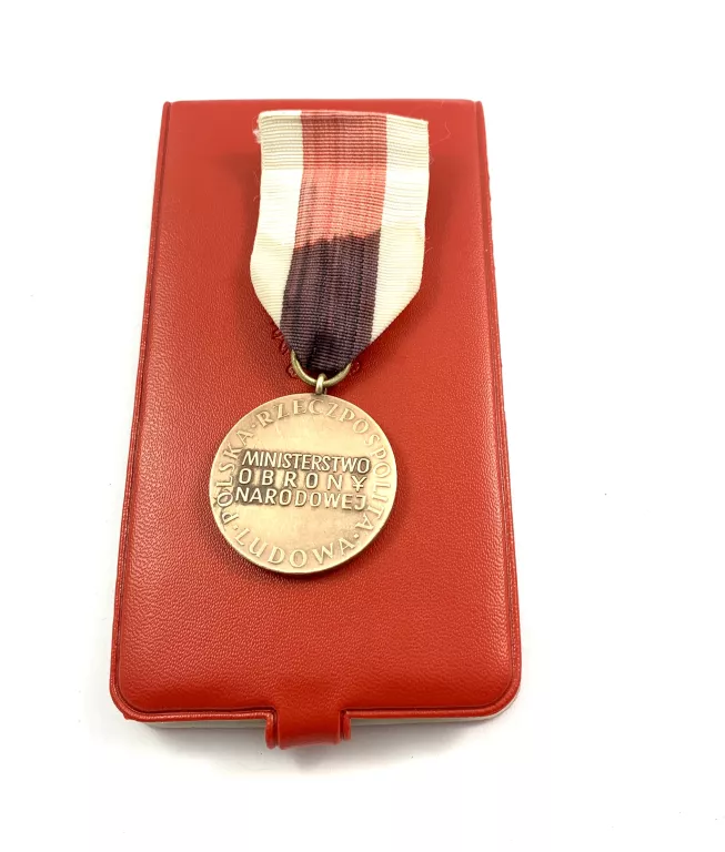 MEDAL ZA ZASŁUGI DLA OBRONNOŚCI KRAJU
