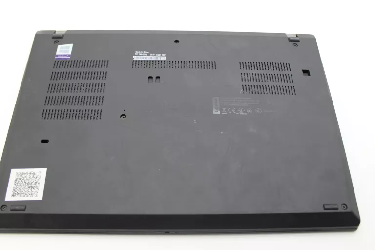 LAPTOP LENOVO THINKPAD T495 RYZEN 3 PRO /16GB RAM / 512 GB SSD