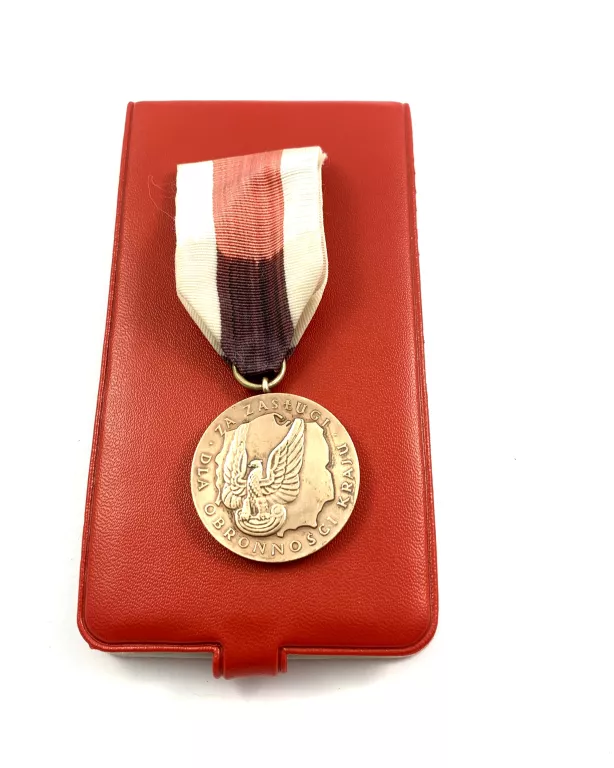 MEDAL ZA ZASŁUGI DLA OBRONNOŚCI KRAJU