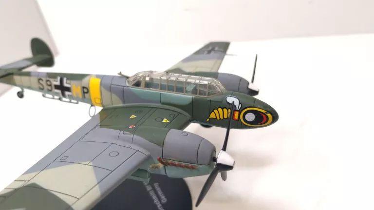 MODEL SAMOLOT BF 110 E-1