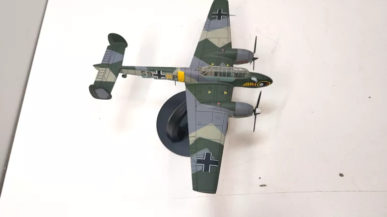 MODEL SAMOLOT BF 110 E-1