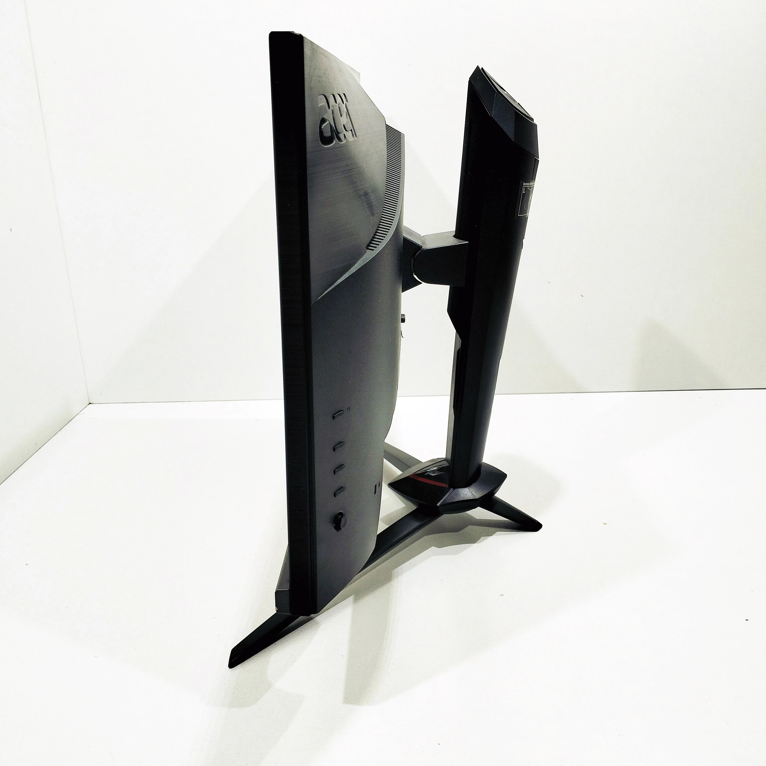 monitor-acer-predator-xb3-rodzaj-podswietlania-led