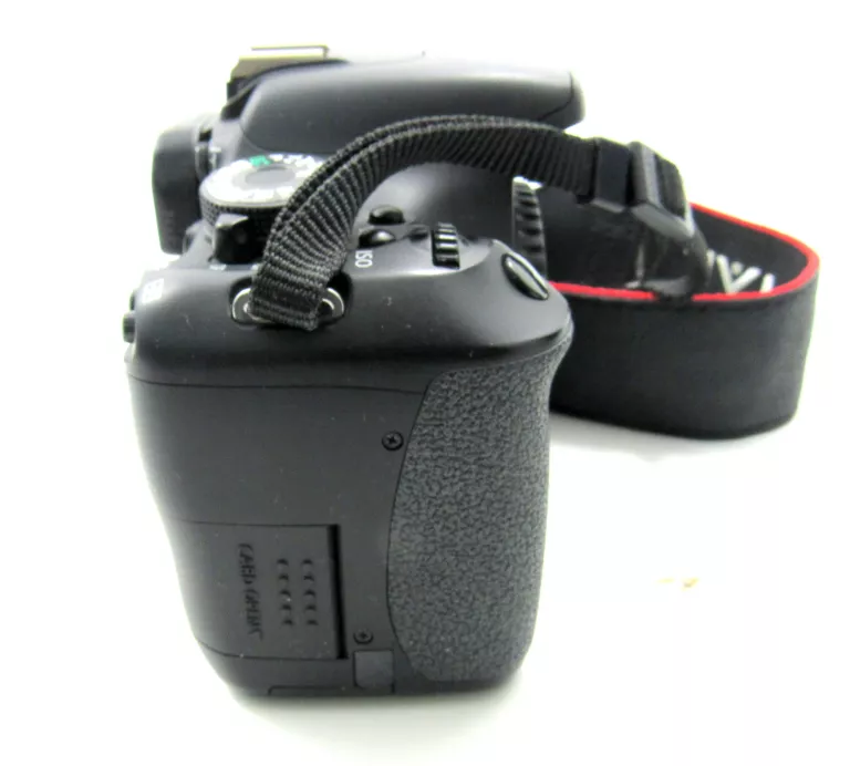 APARAT CANON DS126311 + AKCESORIA