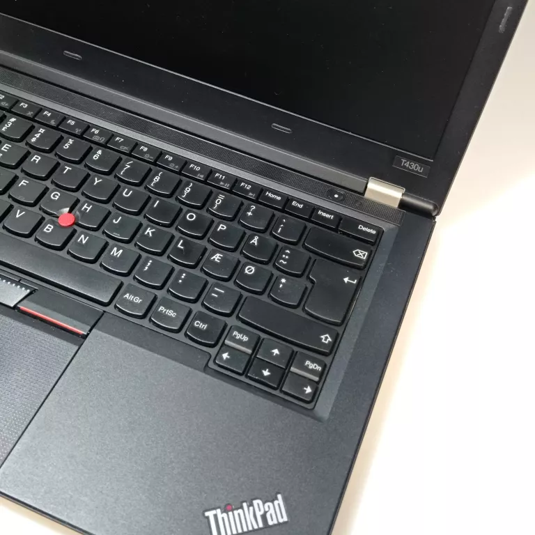 LAPTOP LENOVO THINKPAD T430U I5 12GB RAM SSD
